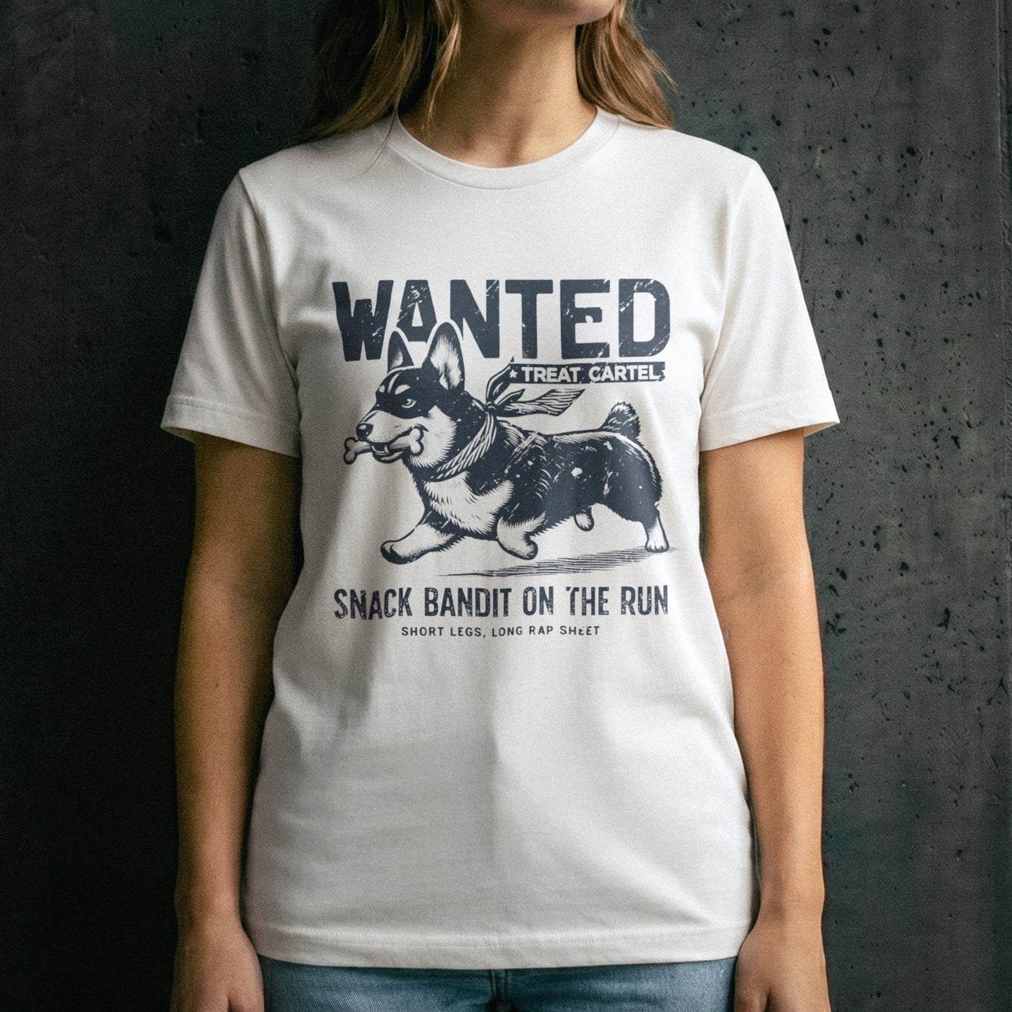 Wanted – Snack Bandit On The Run (Corgi Edition) T-Shirt